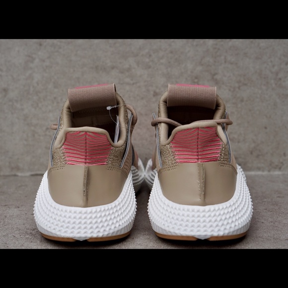 Adidas Prophere Men’s 8.5 / Women’s 9.5 Khaki/Pink - Picture 4 of 8